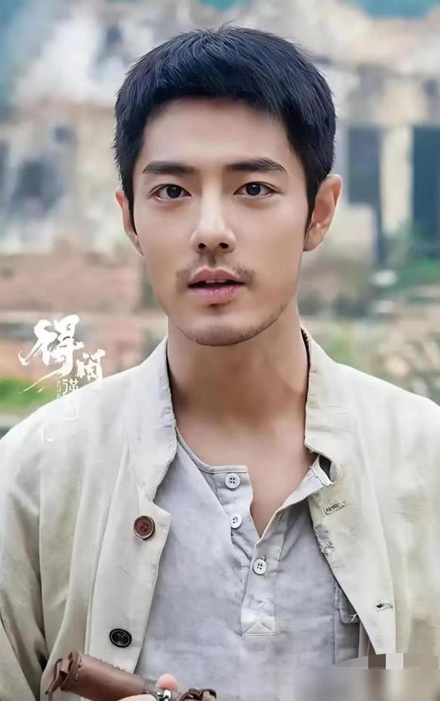 我闺蜜是做演员助理的，她告诉我一个真相，像肖战这种即使已经演过非常多类型