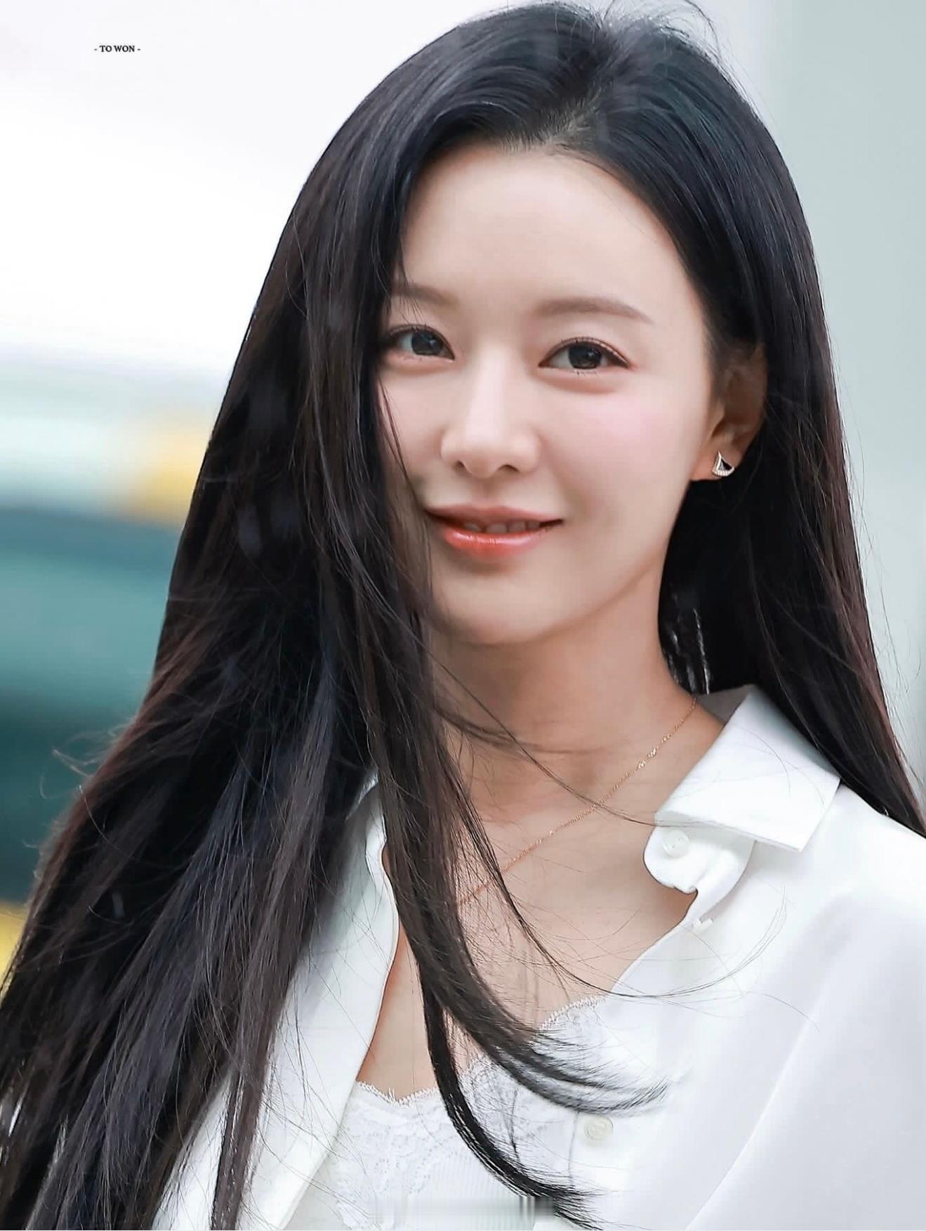 金智媛金智媛看看美女​​​