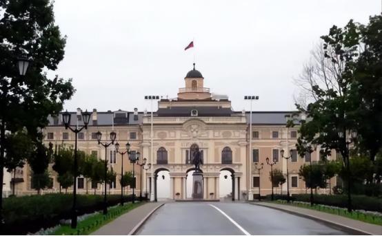 91架无人机夜袭普京，泽连斯基赌上一切，也堵死中国出面的可能 12月28