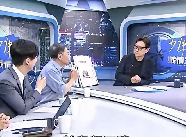 台湾名嘴沈富雄在6月26日晚的节目中怒批韩国瑜访美，他称，“台湾已经沦落到一个地