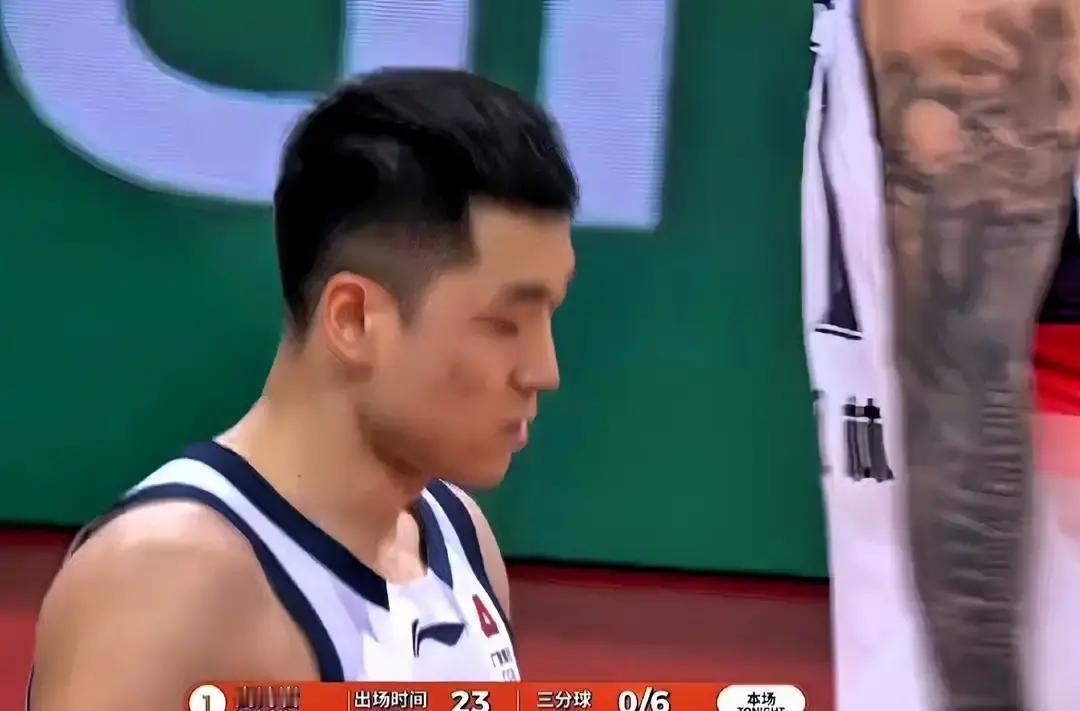 邱彪最后90秒才换高诗岩，全网骂他疯了，但防守数据啪啪打脸。看高诗岩这5场