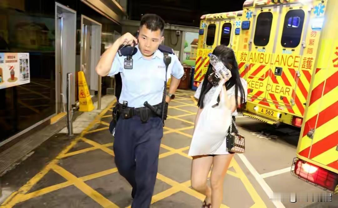 香港警方这波“战盾”行动太猛了！直接端掉了新义安小头目“卢贤”牵头的洗黑钱团伙，