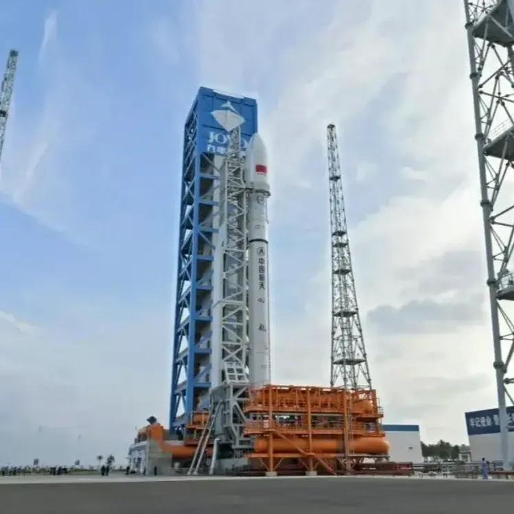 长征12号凌晨发射成功。2026年度进入第4季度，上半年完成70次发射任务后，年