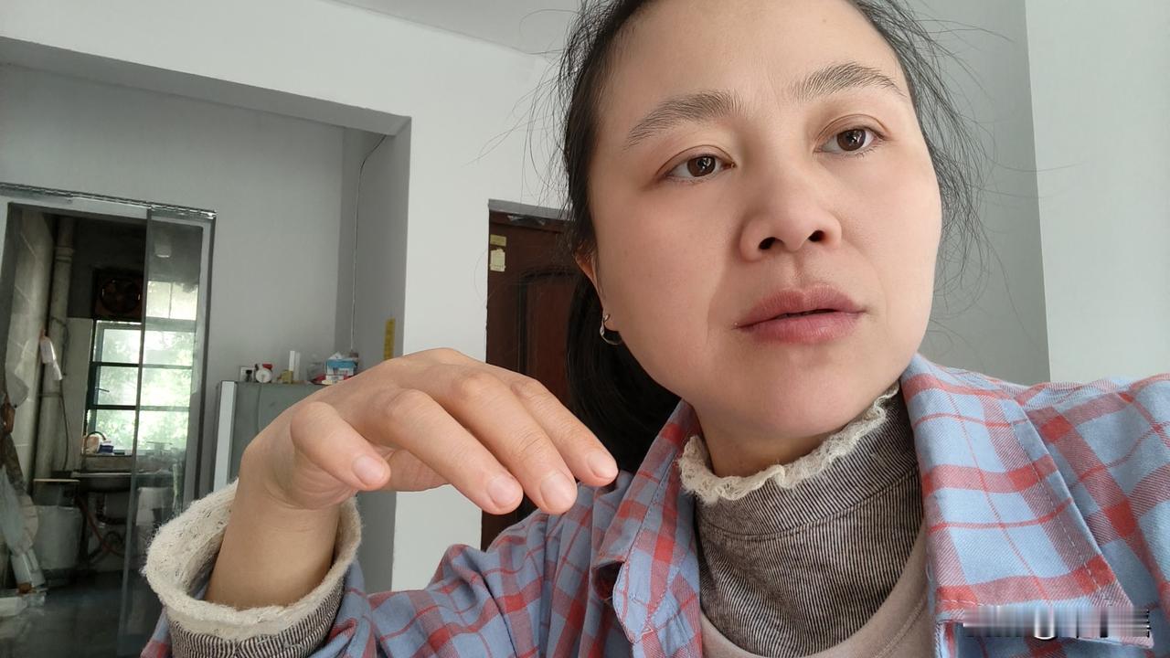 告诉大家一个很现实的事情！我38岁确诊宫颈癌，很多人都说我命好，虽然没有了子宫和