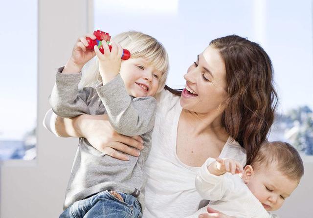 这4种最常见的婴幼儿用品, 宁愿扔了也不要给宝宝用!