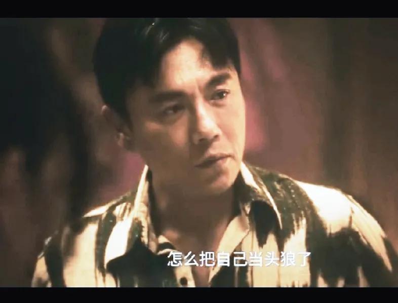 7.《扫毒风暴》。卢少骅天资聪慧，是化学家。但是，卢少骅对于道义的力量，显然是认
