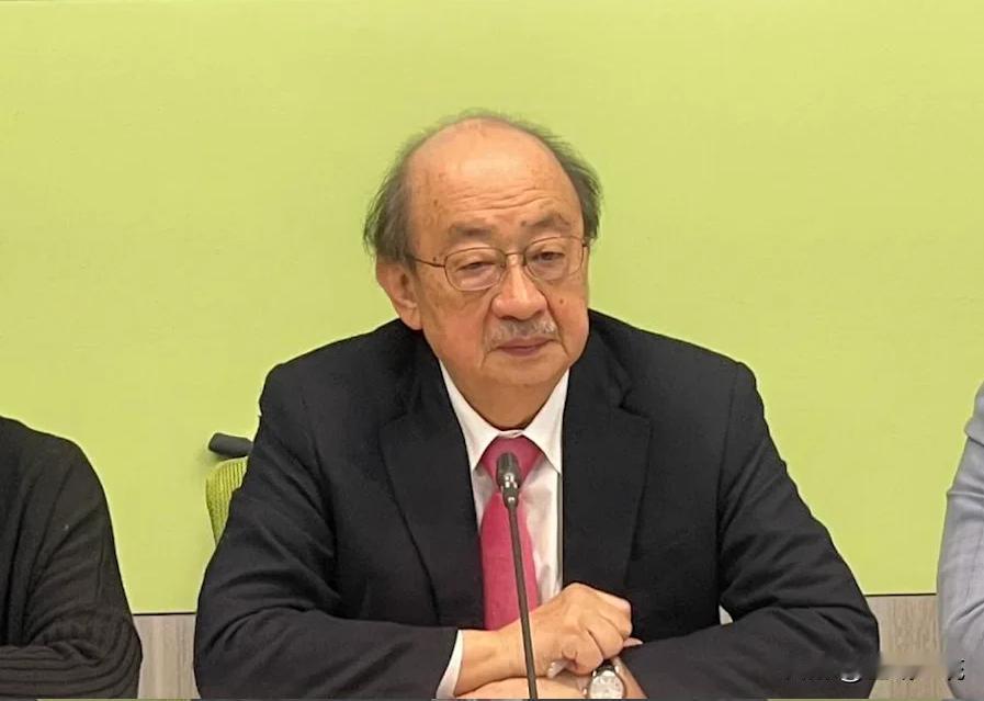 大罢免没有独断！柯建铭曝：都有跟赖清德报告民进党团总召柯建铭今天（21日）谈