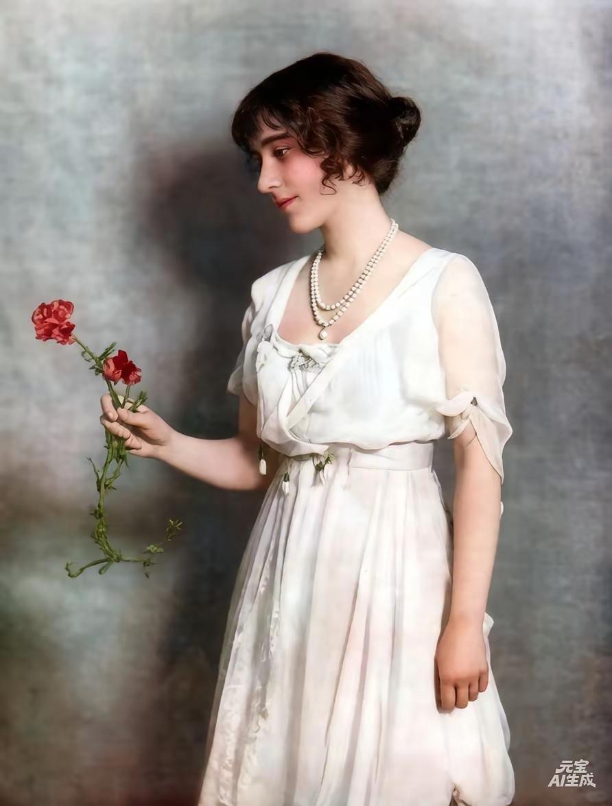 伊丽莎白太后，为何能得到王室的偏爱，成为乔治六世的王妃呢？身为女王的母亲，其实