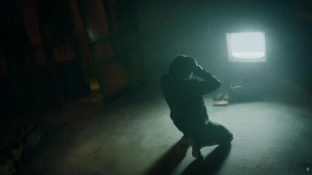 把重返寂静岭当爱情片就看懂了詹姆斯对玛丽的执念，才是走进寂静岭的原因！读懂这份