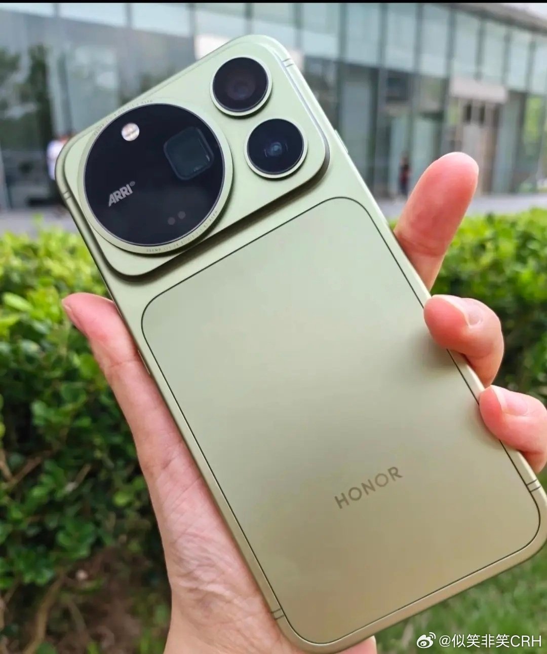 荣耀Magic9proMax绝对是今年最强旗舰#荣耀magic9#​