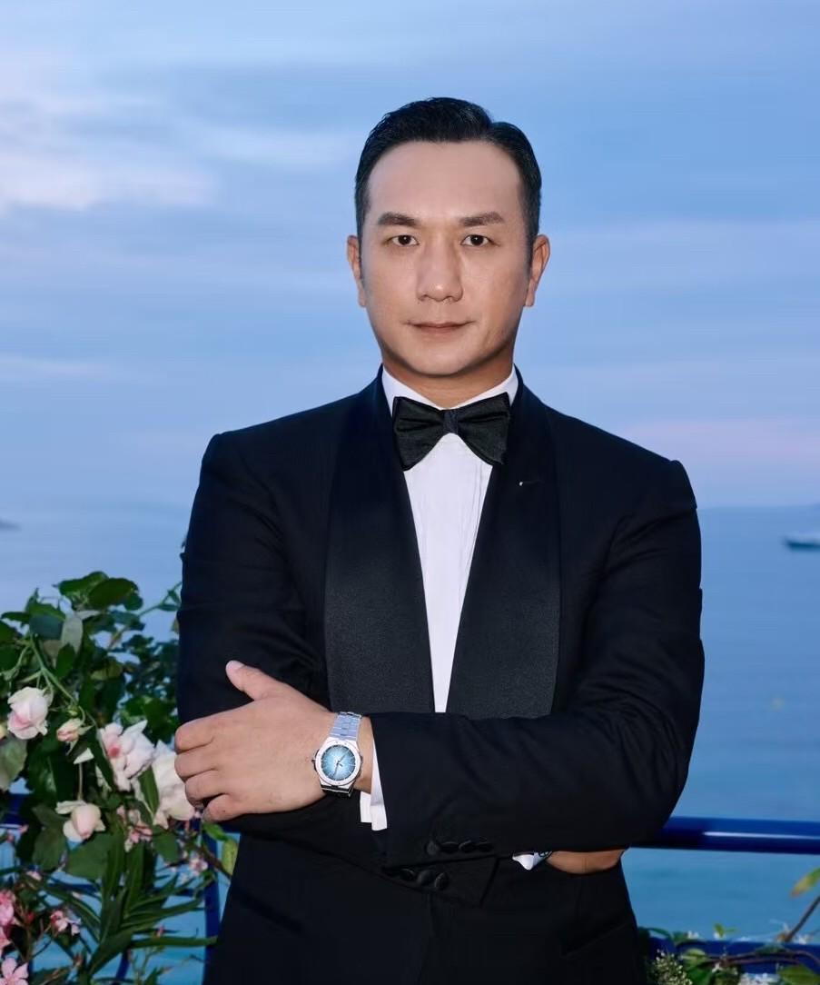 终于知道，黄觉为什么一直不火了？不是他演技不好，而是他在最该出名的时候拍的
