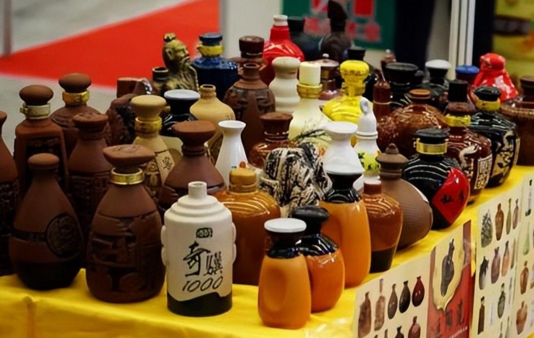 年龄大了要戒酒吗？建议：60岁后，喝酒牢记"5不喝"，都看看吧60岁之后