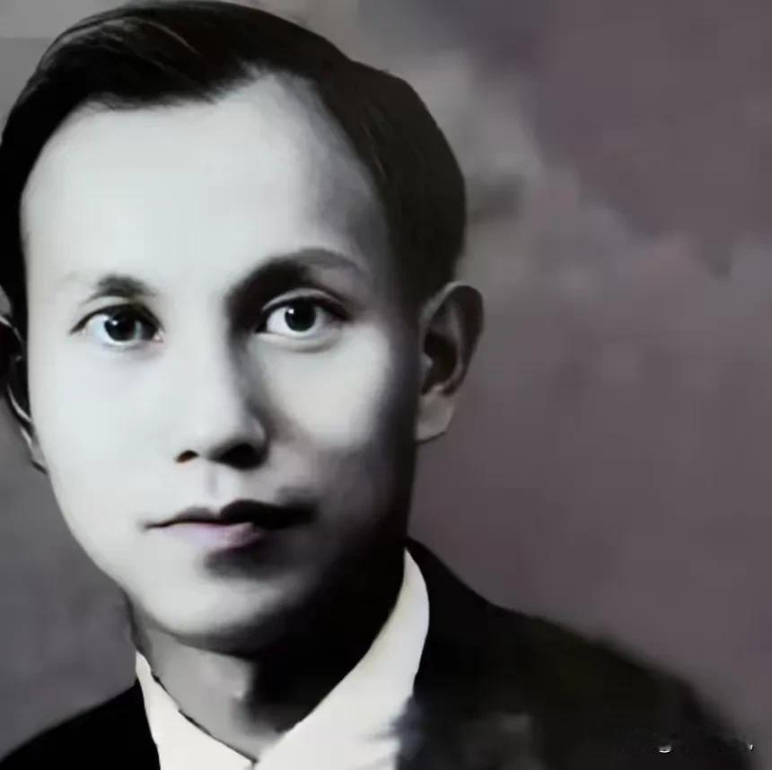 党组织给了他1000美元，让他去做生意，做什么不管，但是，组织什么时候需要钱都得