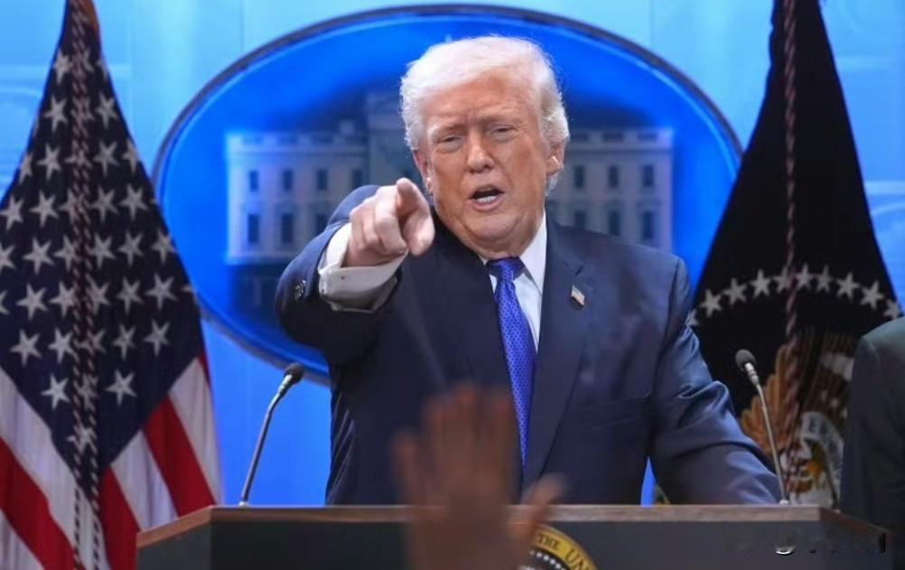 川普总统1小时47分的国情咨文，创造美国史上最长国情咨文！他在结尾处说道："