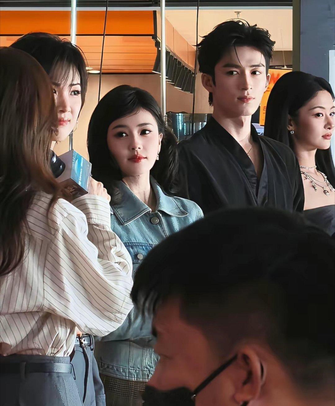 于正力捧赵晴，可观众不买账：长相普通、演技木讷、辨识度低，连台词都要许凯补——还