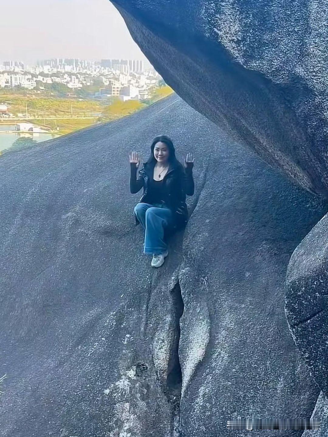 老夫没看错的话，此乃【绝壁】