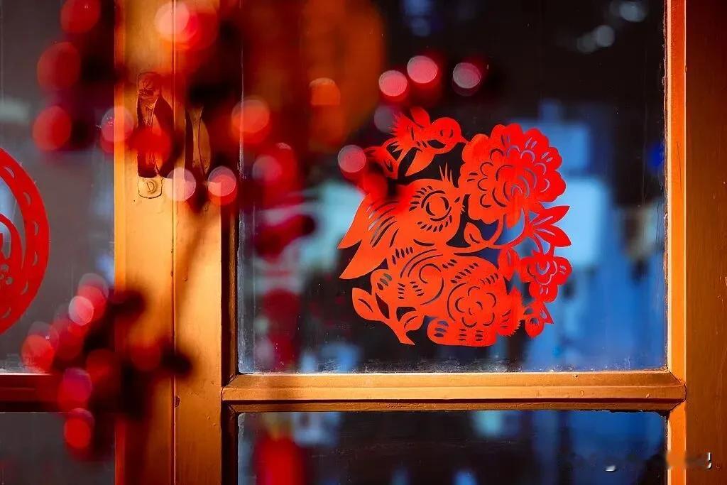 小年快乐！今天明天都是年，南北团圆皆是福！今天腊月二十三·北方小年明天腊