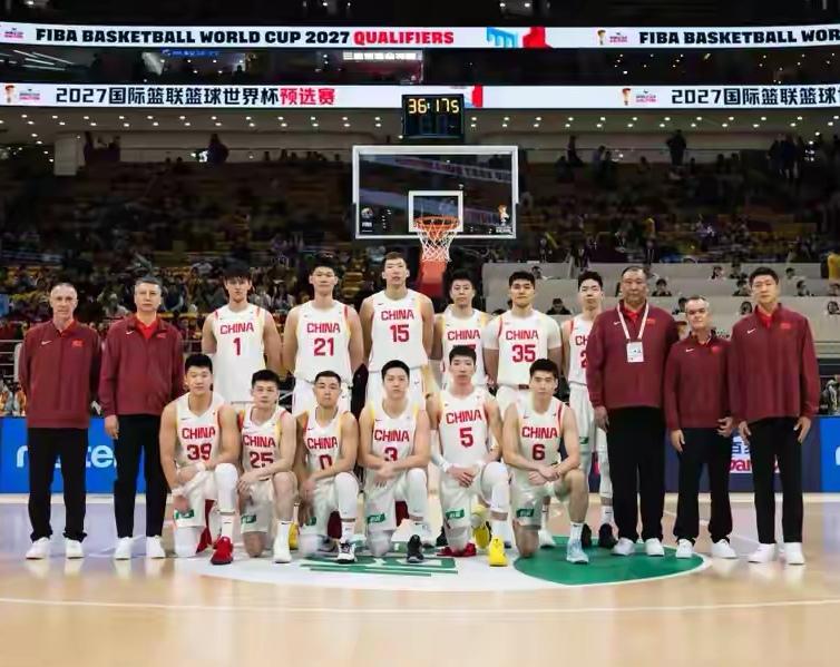 郭士强点破男篮输球真因，两人或临危受命！主场76-80不敌韩国，中国男篮世