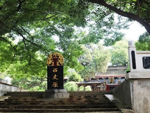 很多人说诸葛亮治国能力很强，军事能力一般，这一点就连陈寿的《三国志》也是这么说的