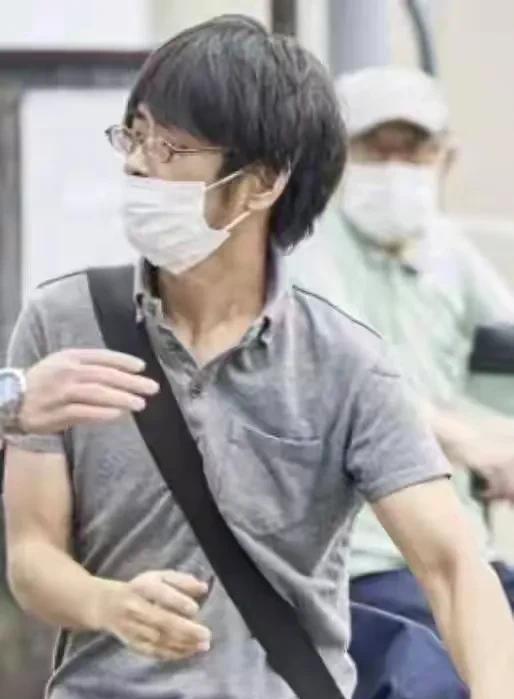 2022年7月8日在日本奈良街头刺杀安培晋三的日本青年山上彻也案件，历经三年已完