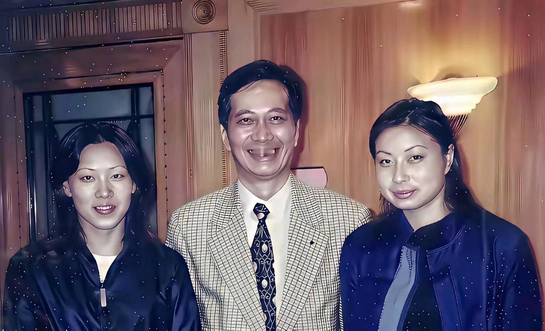 郭晶晶早先时期的一张老照片，说实话，长得真是一言难尽，不过人家靠自己的努力改变了