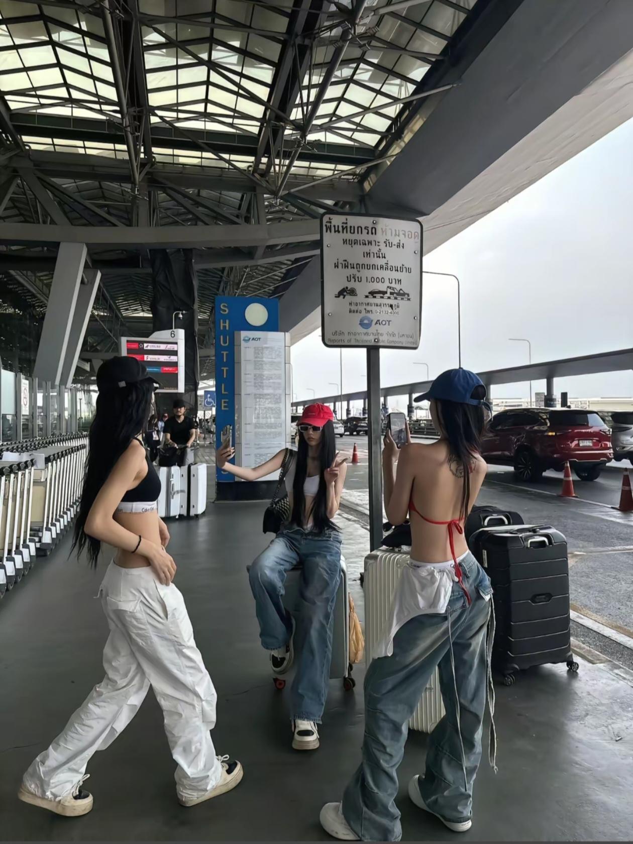 我又要出发了 这次不是去找你 是去找自由