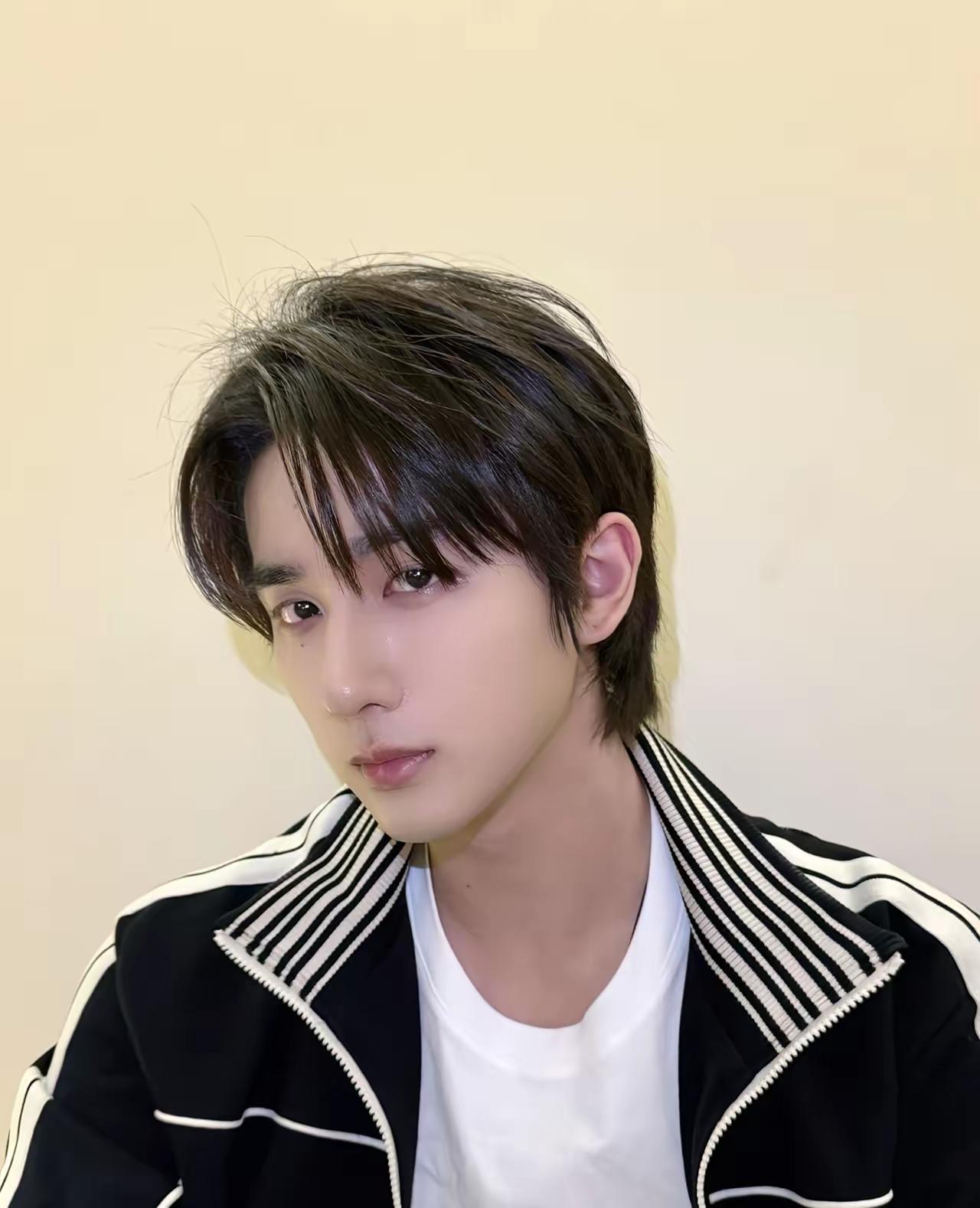 果然贫穷让我无知啊李宏毅被限高了看了他的限高令，我直接泪目了以为限高是