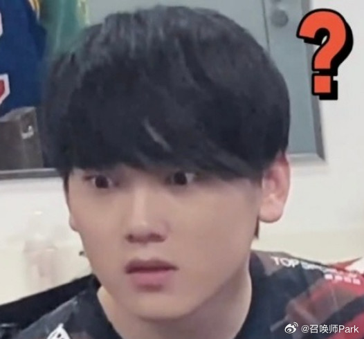 来咯，小上单Zuian加入TESZuian是iG出来的选手，也是锅盔的爱将，英雄