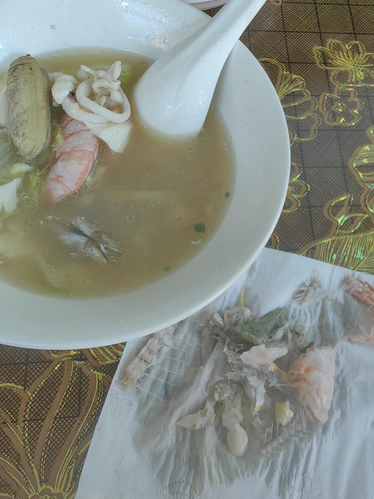 特朗普去世？消息真假未知，即使是真，对东大有啥好处？还有人想着股市跌是因为中