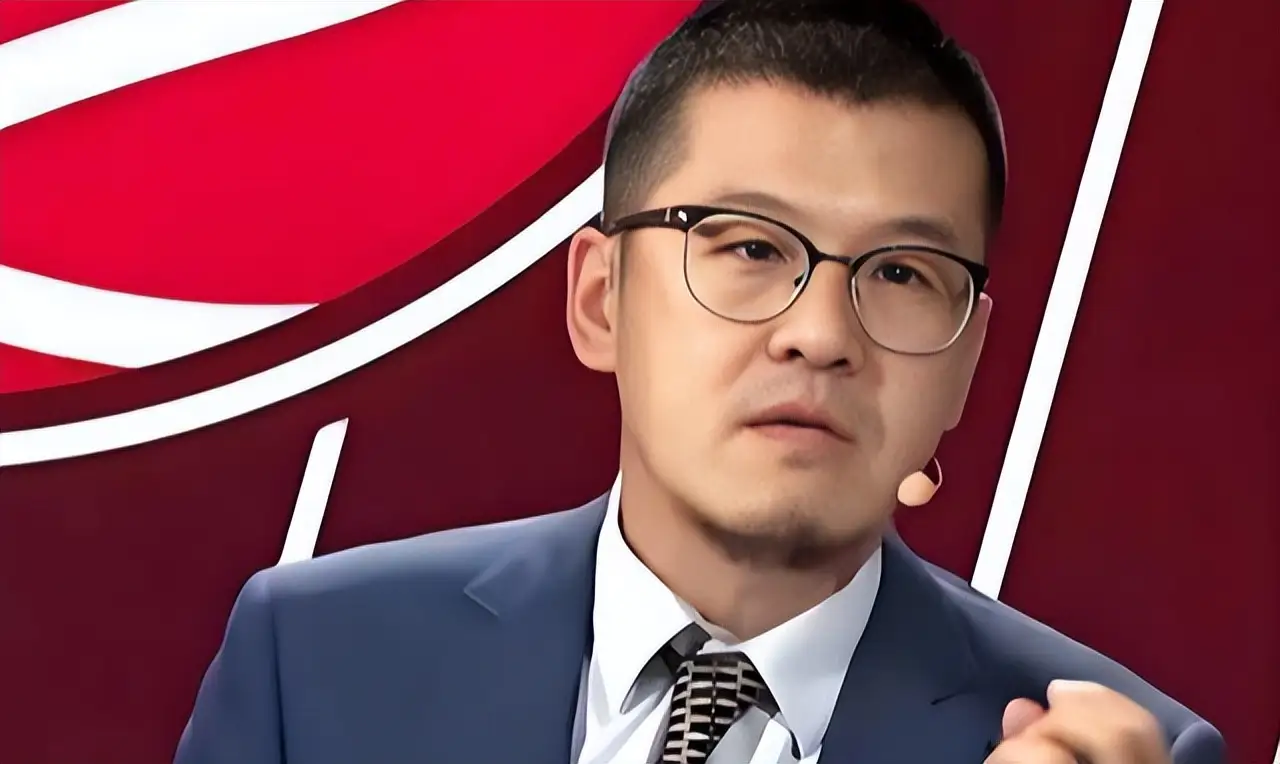 国内知名媒体人杨毅敢说实话，李梦落选国家队是中国女篮一大损失杨毅在直播里聊李梦，话挺实在。他说李梦是