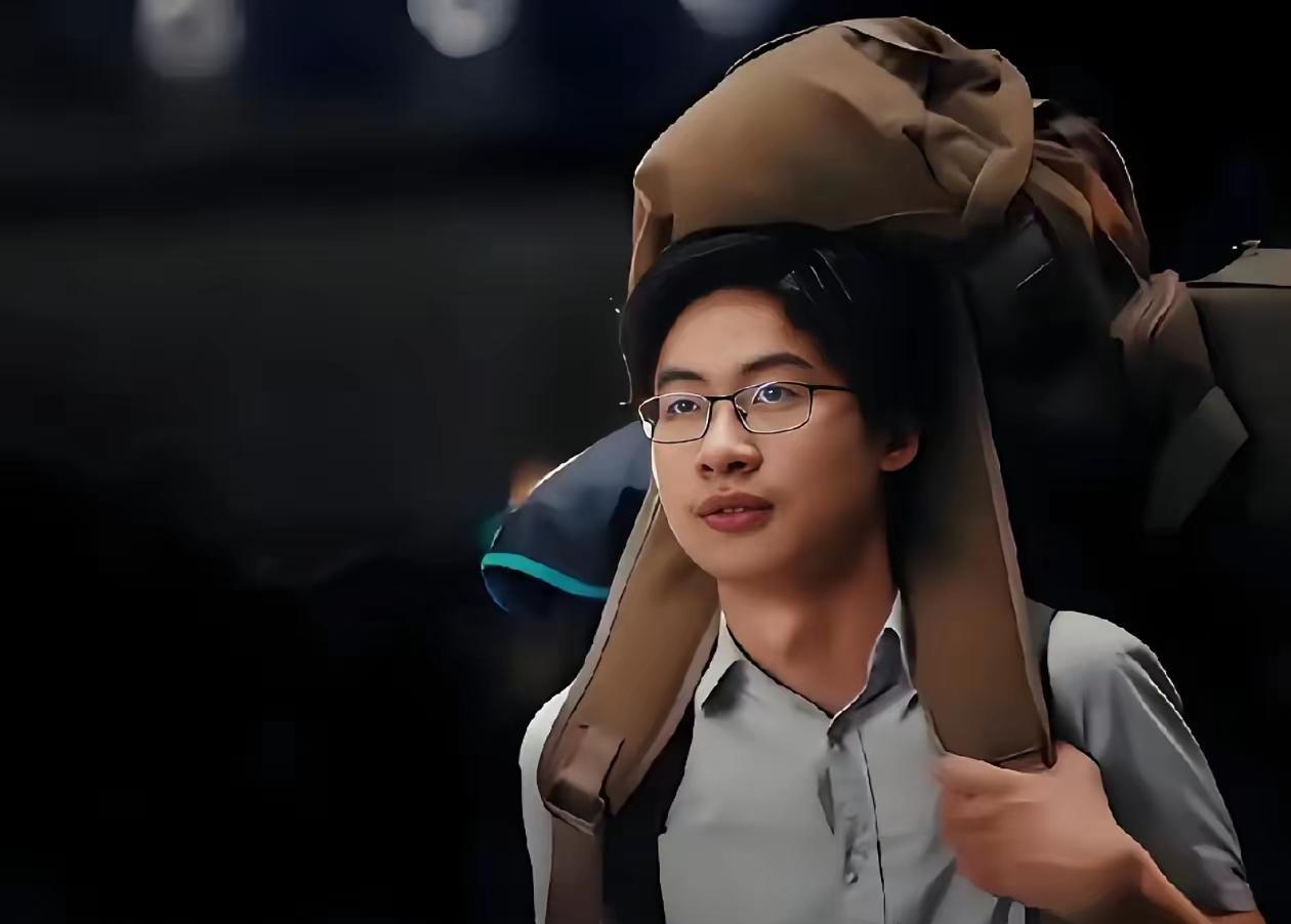 你以为双向奔赴就能修成正果？清华学霸庞众望分手了，原因你绝对想不到。他熬夜赶