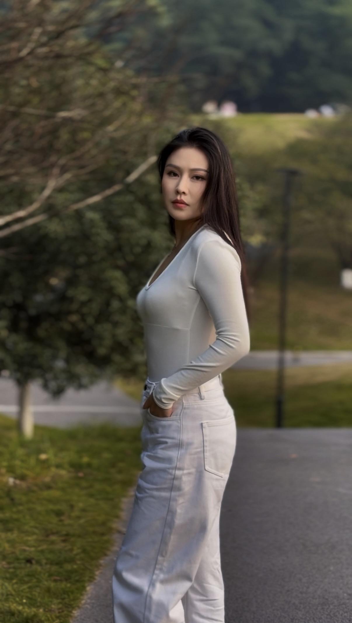 我的专用摄影师请大家关注一下，谢谢🙏