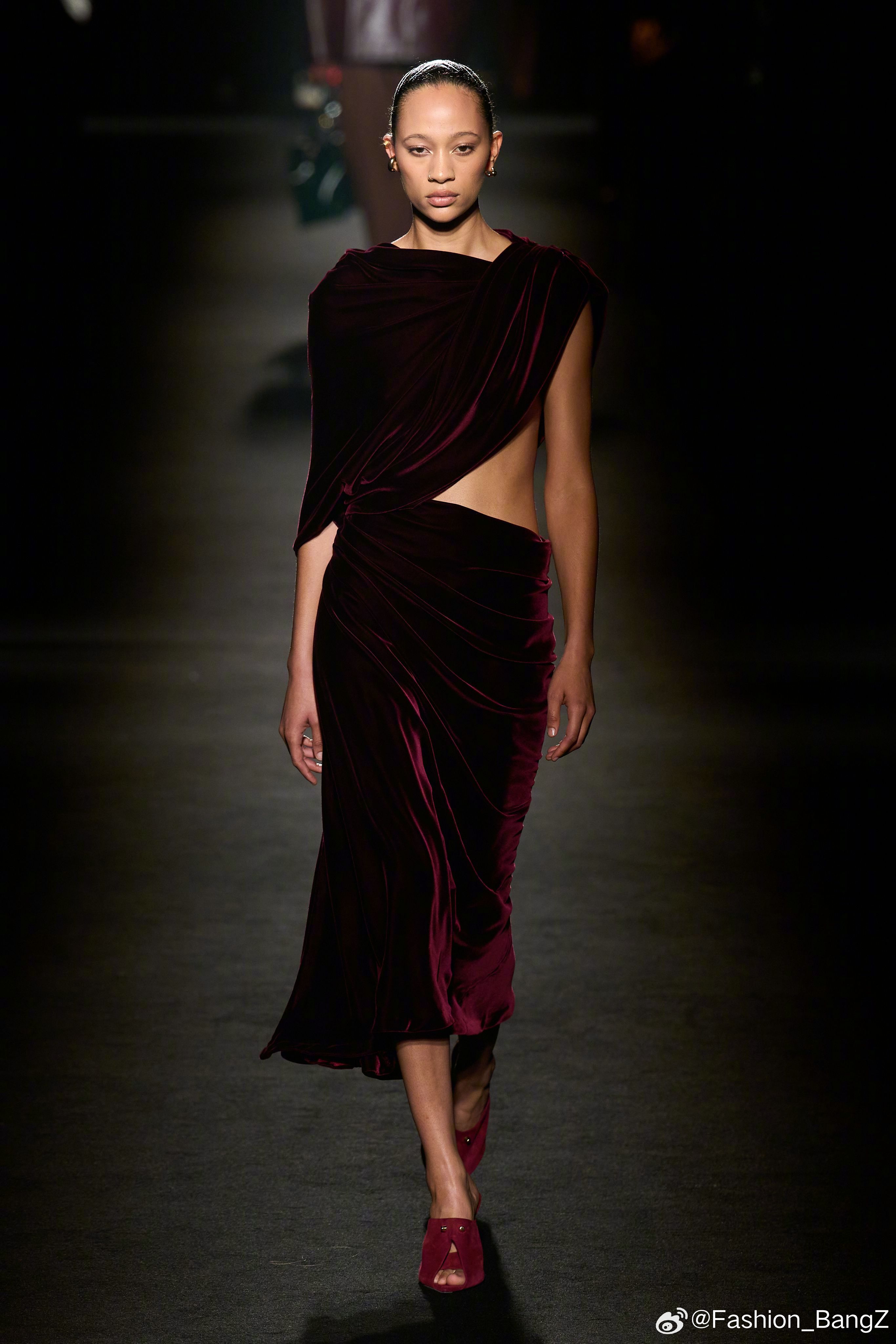 BalenciagaF/W2026|昨晚于巴黎时装周，Pierpaolo