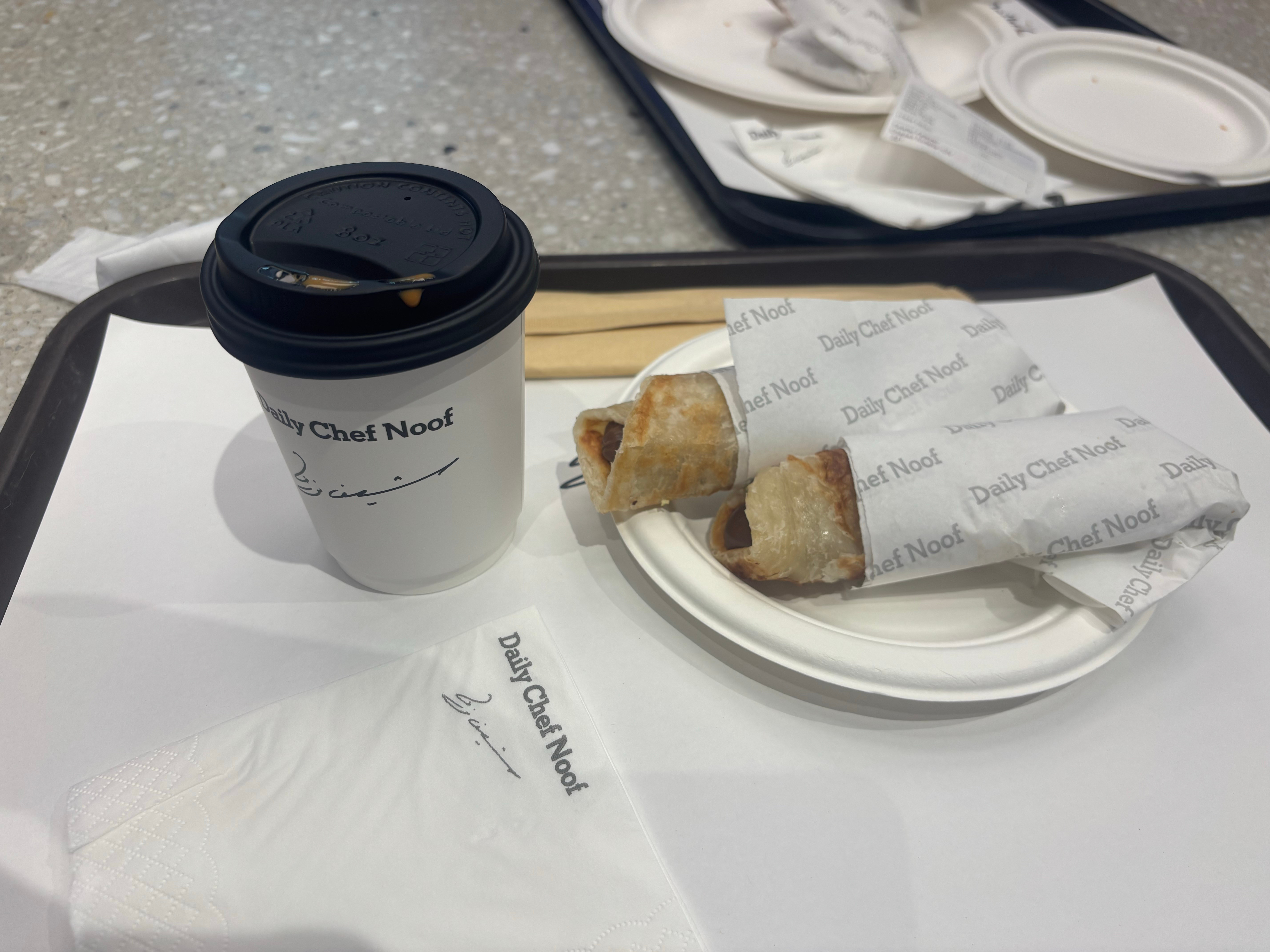 卡塔尔的人均GDP是7万美元，是世界最富裕的国家之一，大约是日本的两倍，我们在机