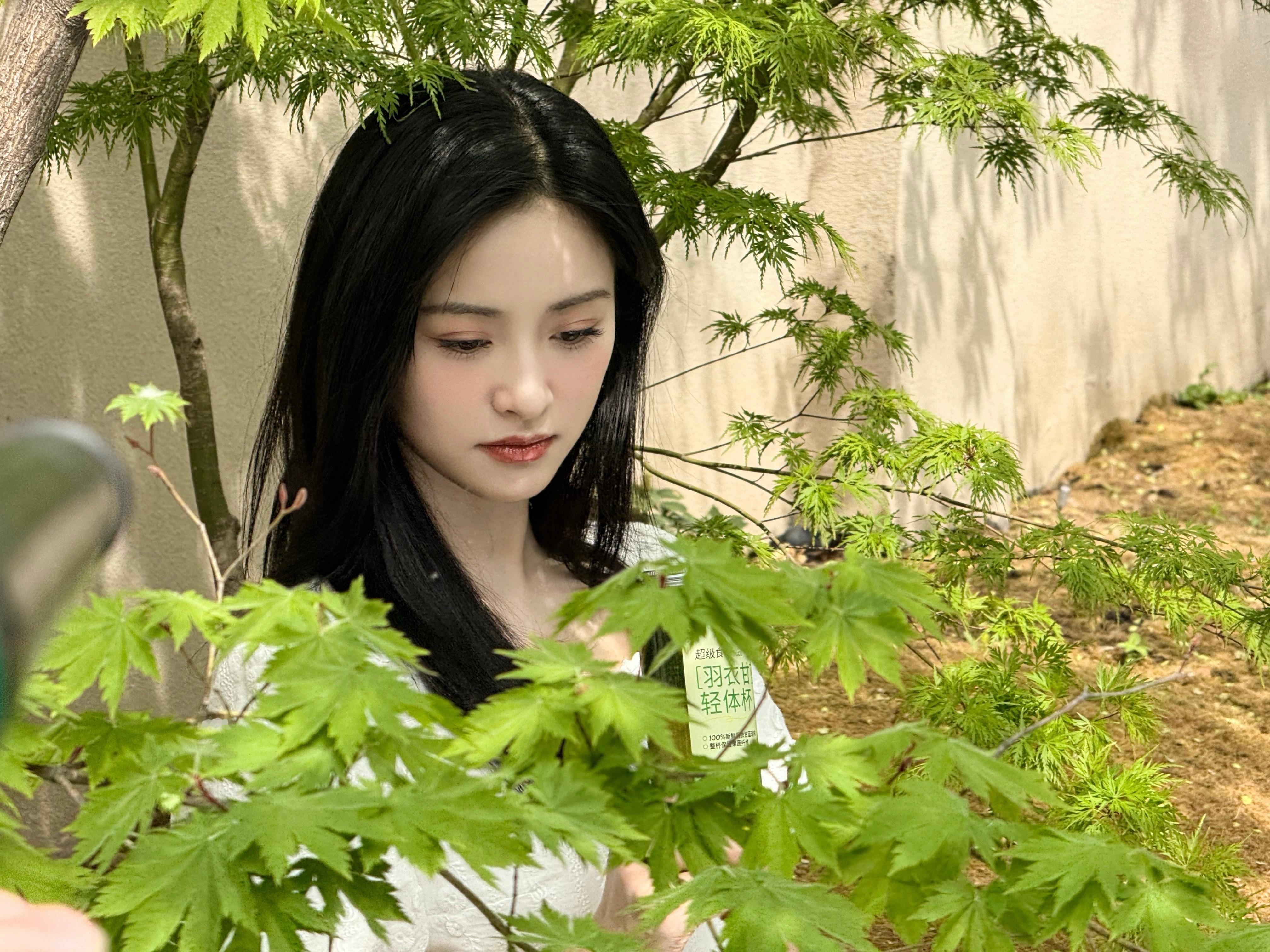 沈月夏日小白花沈月夏日小白花，这真的不是我的初恋女友吗，我的妈呀美成这样，完全