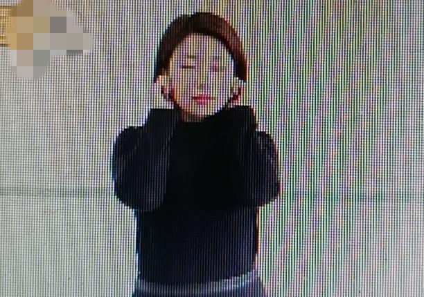 早晨有些习惯，看似平常，实则是健康杀手。像公园里常见的撞树，说是能“疏通经络”，