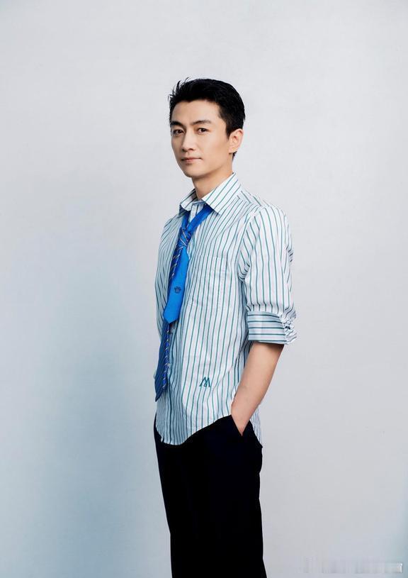 1.陈晓在婚姻关系尚未结束时，就很少公开回应感情话题，如今更不会对外谈论自己的