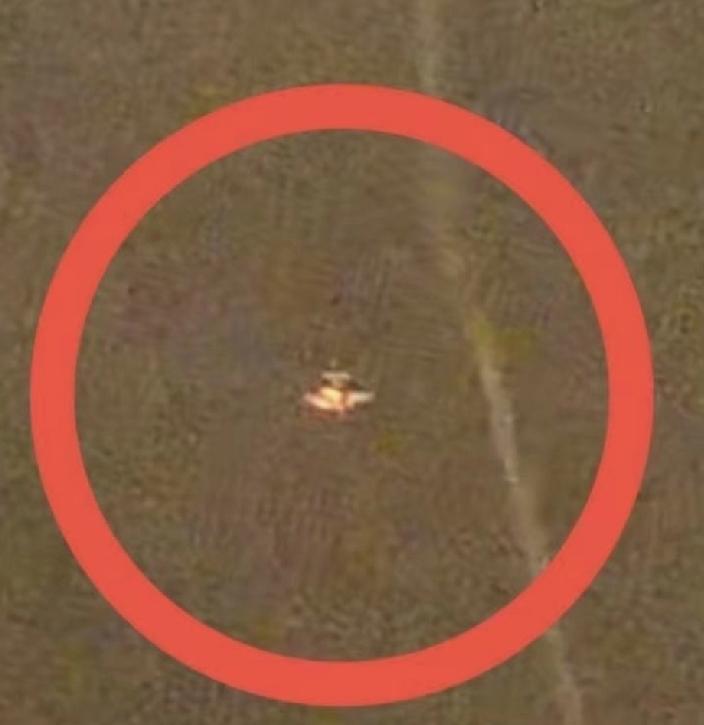 快报！快报！委内瑞拉有骨气，有飞机入侵立马拿下。12月2日，委内瑞拉战略作战指挥