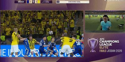 马宁遭炮轰马宁被球员冲撞后掏红牌亚冠精英1/4决赛，吉达联合0-1不敌町田泽维