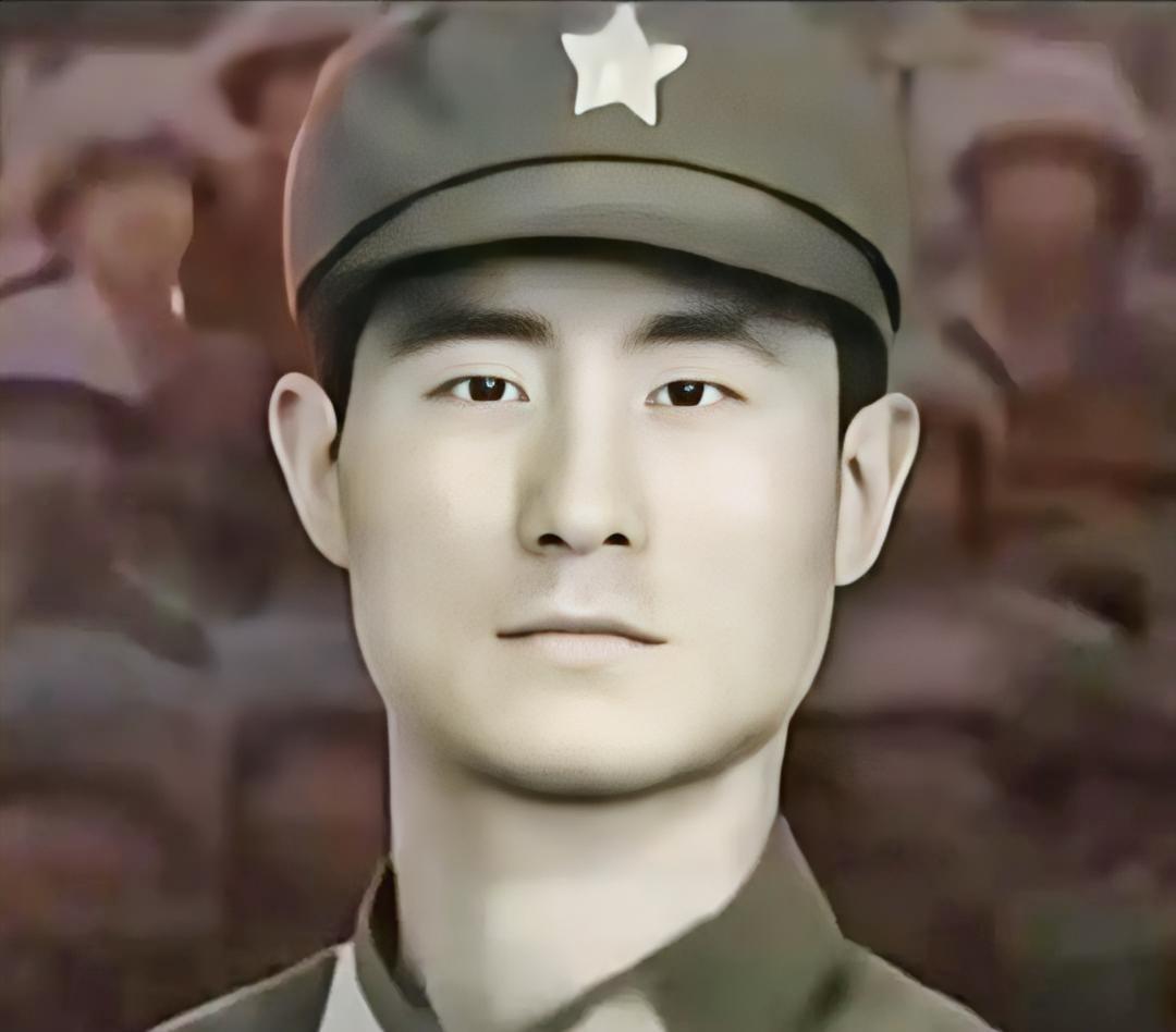 张力是山东文登人，他爸张志信是原54军160师的师长。1979年打越南那会儿，2