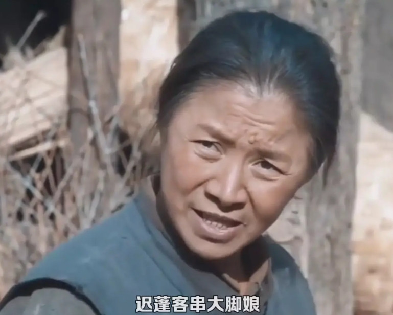 迟蓬的片酬证明他说的是真的演员朱泳腾说过，演员这个行业看着很风光，但就像一个