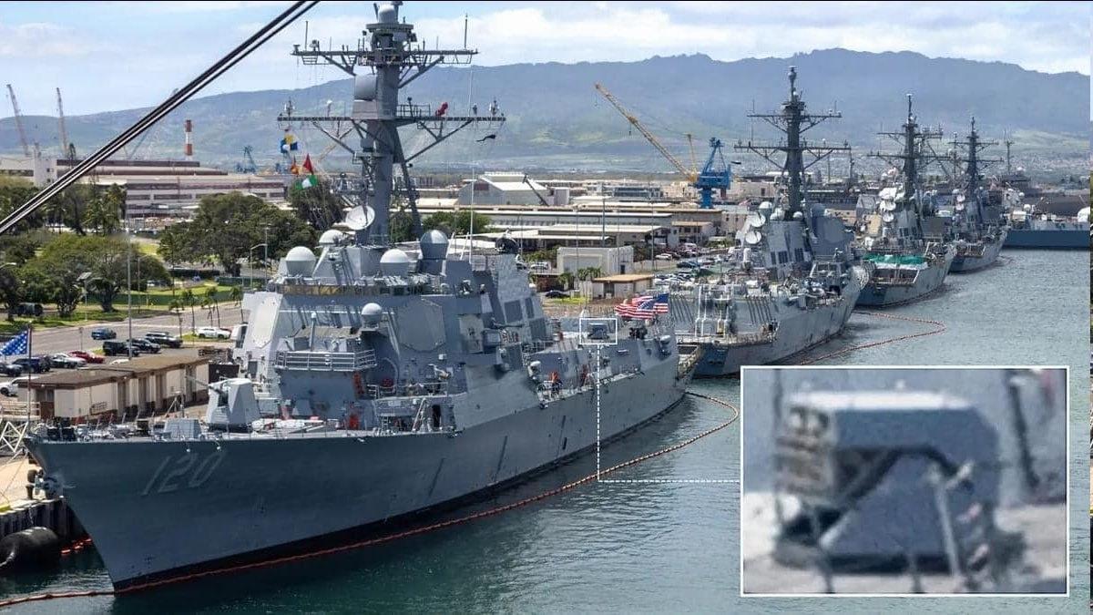 美国海军正在悄悄升级舰载反无人机系统。有媒体在“卡尔·M·莱文”号驱逐舰上发现了