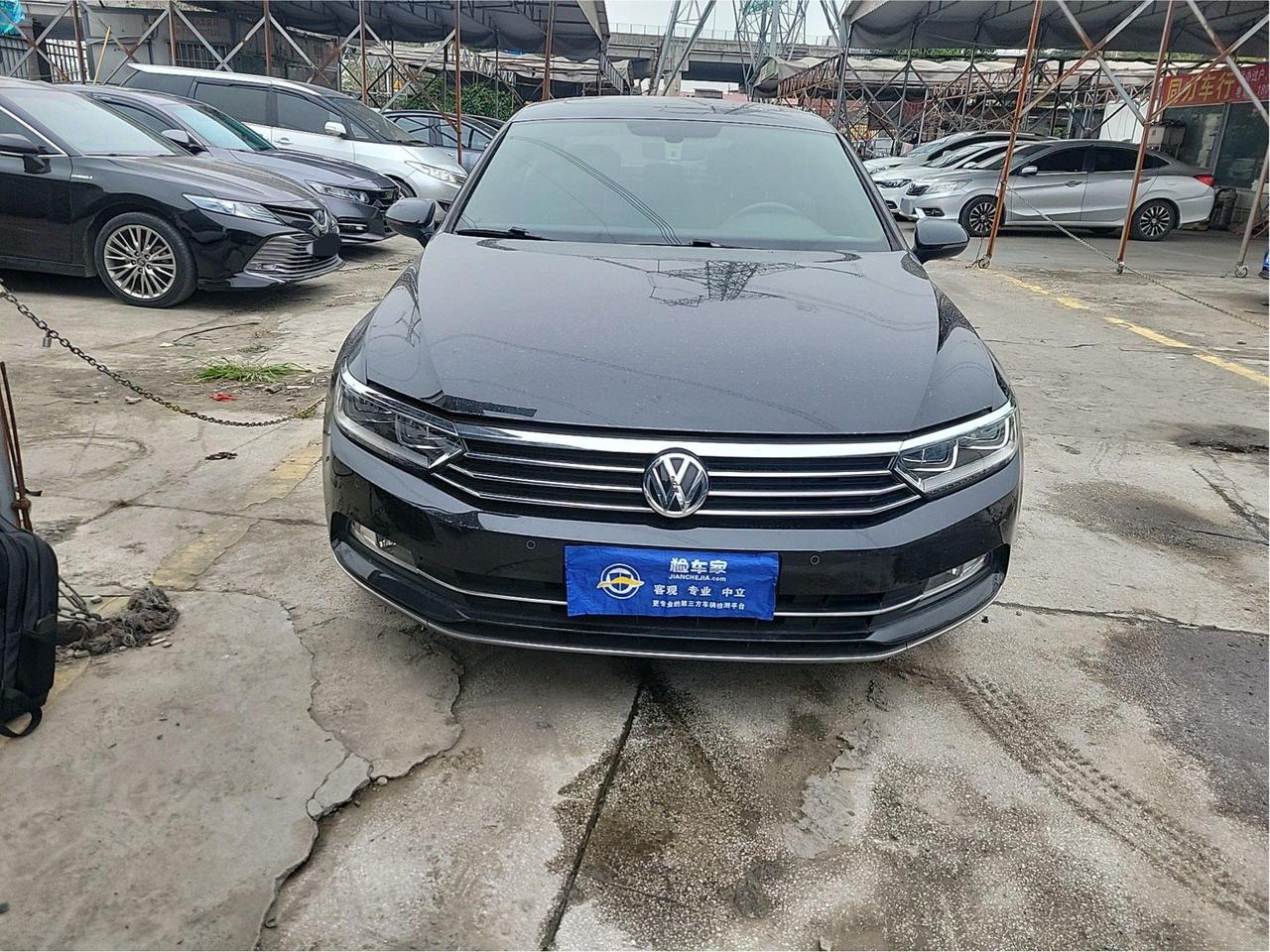 儿子考上了编制，奔驰换迈腾，由高调变低调！前两天帮一位大叔验了台大众迈腾，20