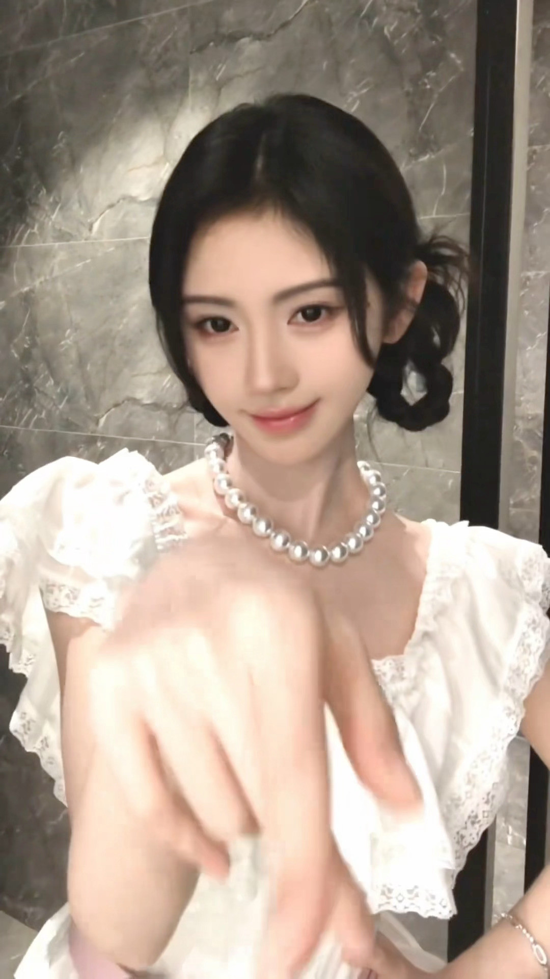 妈咪的手真好看