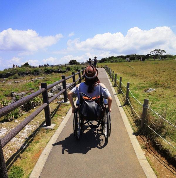 独生女被男友殴打致残姑娘含泪问他到底有没有真心爱过我？本以为能坐着花轿出