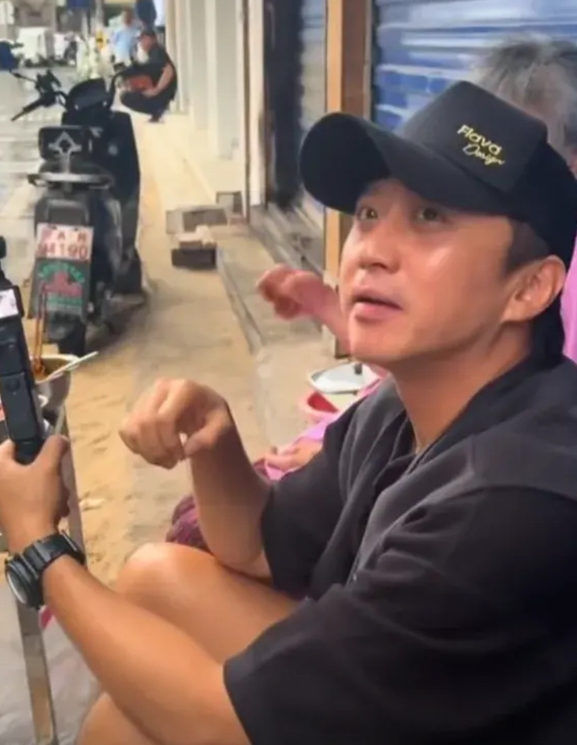 有好人品的明星不多，邓超算是一个！邓超回南昌给鹿晗演唱会当嘉宾，8月31号，并