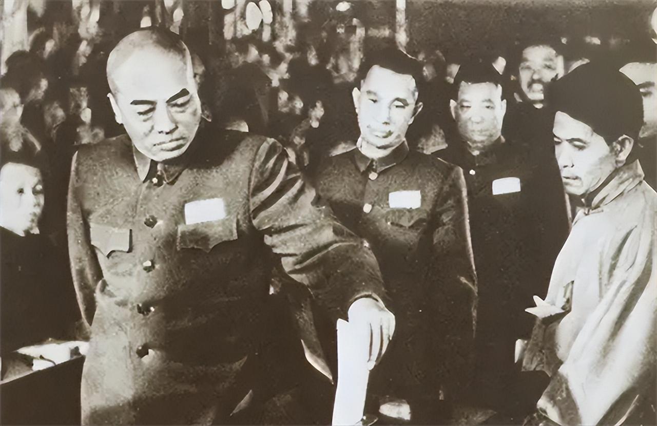 1950年10月，抗美援朝第五次战役即将打响，彭德怀接到一份电报后，脸色骤变，气