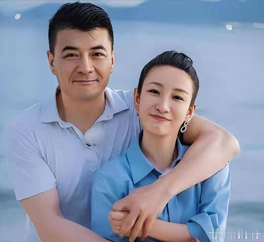 秦海璐说：当年王新军到家里提亲，我妈答应我们俩的婚事，理由我听完都愣了。她说，最