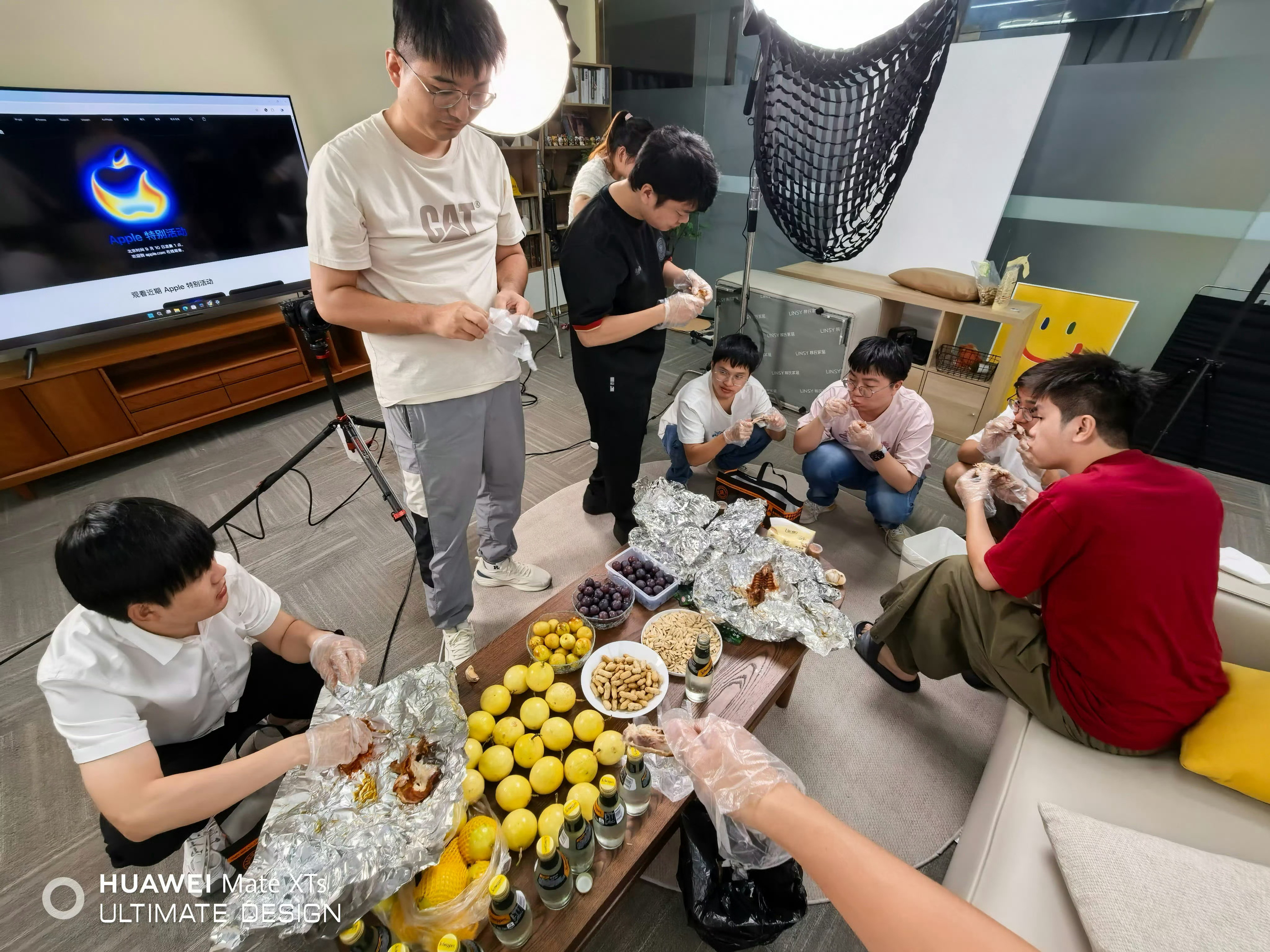 天台烧鸡，百香果，吃肉不吃蒜，香味少一半苹果发布会​​​
