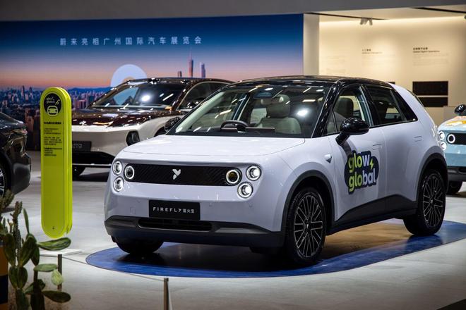 蔚来李斌: firefly萤火虫国内达成3万台交付里程碑